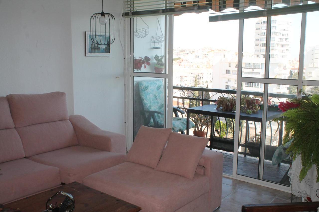 Coty'S Beach, Habitaciones En Casa Compartida Benalmádena Exterior foto